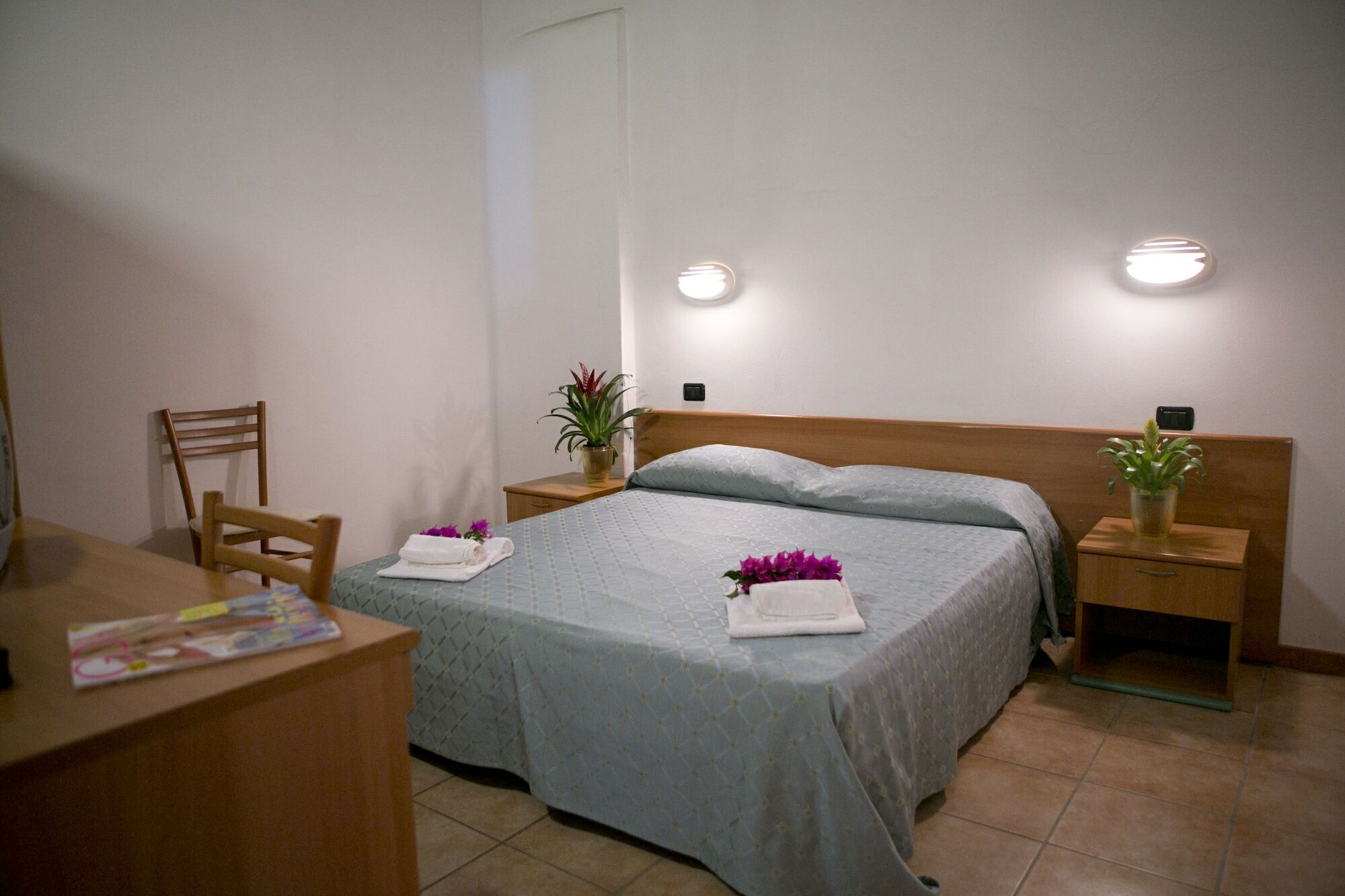 Villaggio Borgo Marino แซมโบรเน ภายนอก รูปภาพ